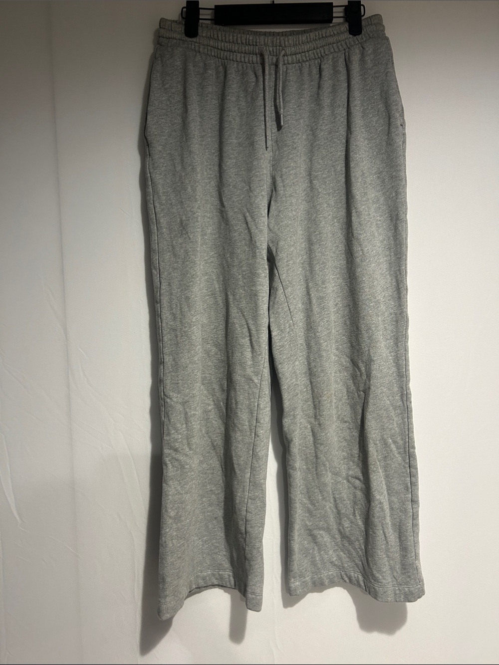 Old Navy Light Gray Wide-Leg Track Pants